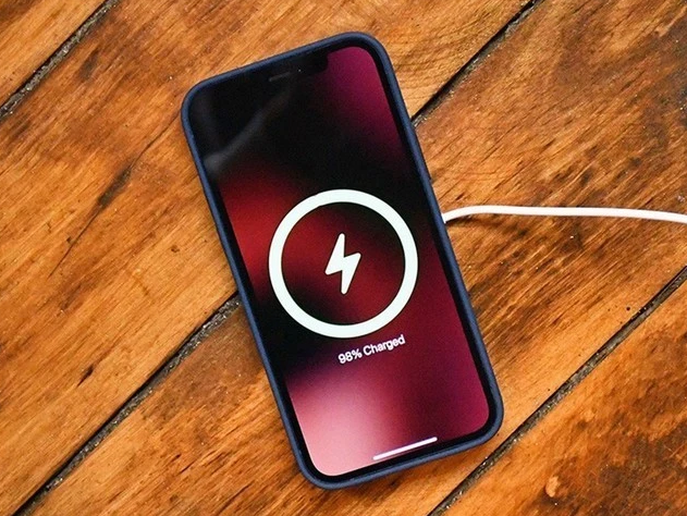 皮山苹果手机维修分享iPhone 12可以随便充电吗 